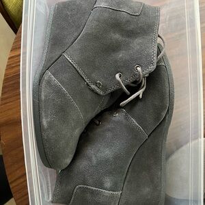 Tom’s Wedge Gray Size 7.5